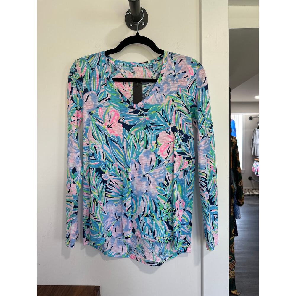 Lilly Pulitzer Long Sleeve V Neck Cotton Tee Size XXS